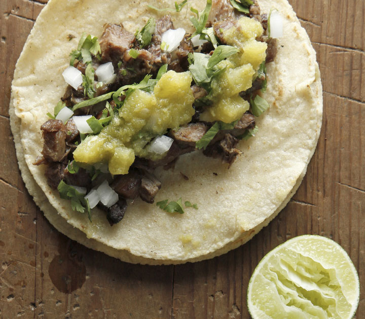 tongue-tacos-roberto-santibanez tongue-tacos-roberto-santibanez